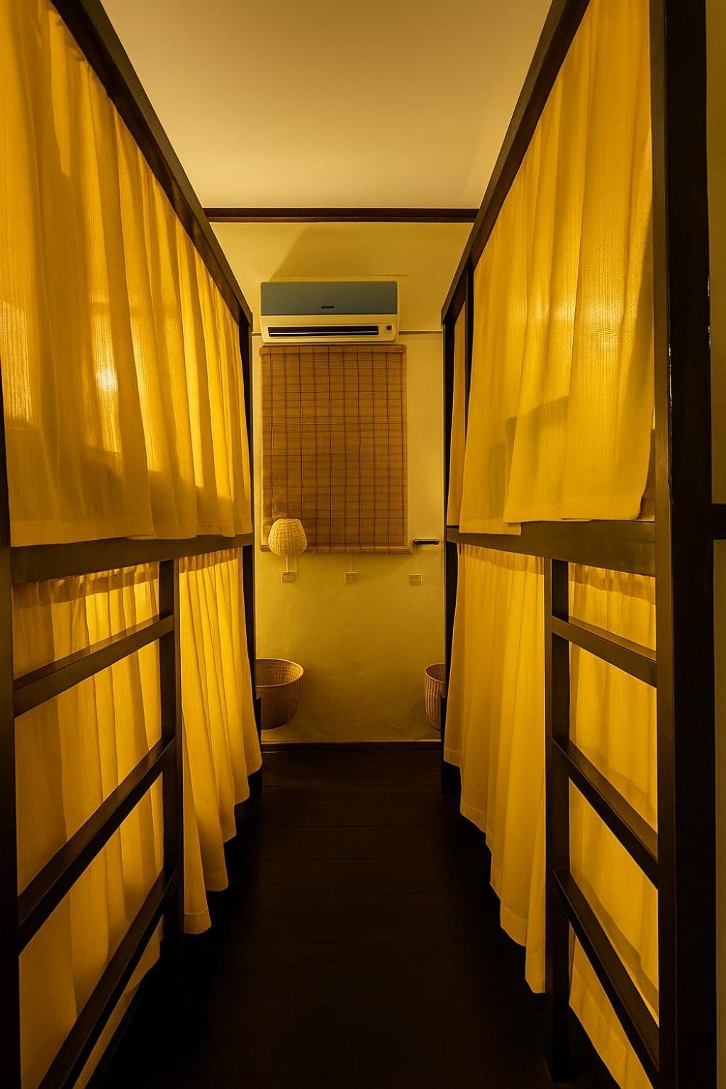 Non Pakse Hostel & Coffee House Bagian luar foto